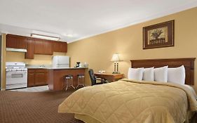 Travelodge Inn And Suites Gardena Ca